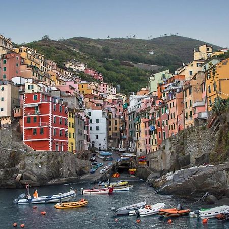 Cinque Terre & Portofino Lodge-Dependance Bracco モネーリア エクステリア 写真